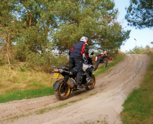 BERRT Meppen Intermediate Training zandrijden heuvel op offroad