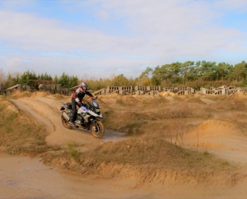 BERRT Meppen Advanced Training zandrijden heuvelachtig terrein offroad