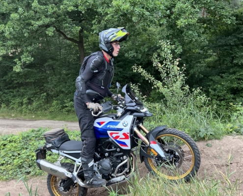 BERRT Allroad Intermediate Training - offroad hellingen op rijden BMW F 900 GS huurmotor mogelijk BERRT Allroad Intermediate Training - offroad hellingen op rijden BMW F 900 GS huurmotor mogelijk