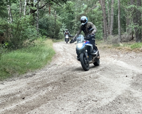 BERRT Allroad Intermediate Training offroad rit in de middag - BMW R 1300 GS BERRT Allroad Intermediate Training offroad rit in de middag - BMW R 1300 GS