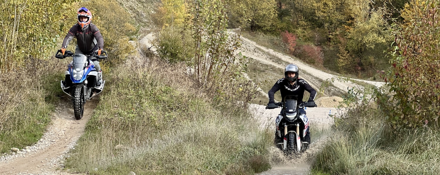BERRT Hechlingen Basic Training leren offroad rijden met BMW R 1300 GS huurmotor